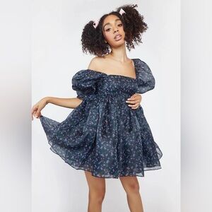 Selkie The 80s Ditsy Puff Dress Mini Black Purple Floral Size XS